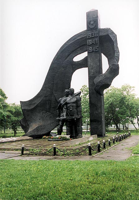 Памятник Героям Хасана